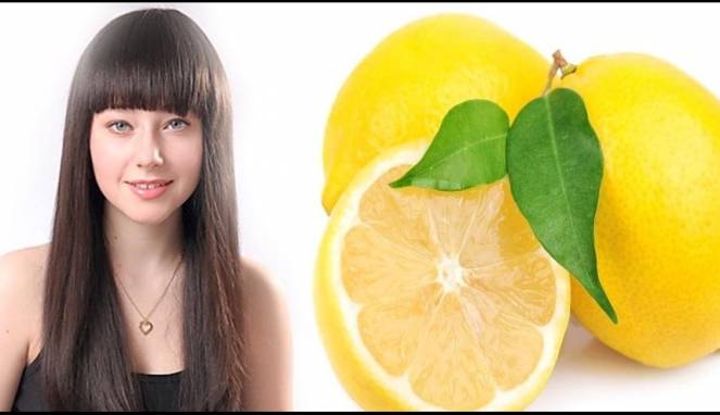 Rambut Bebas Ketombe dengan Masker Lemon