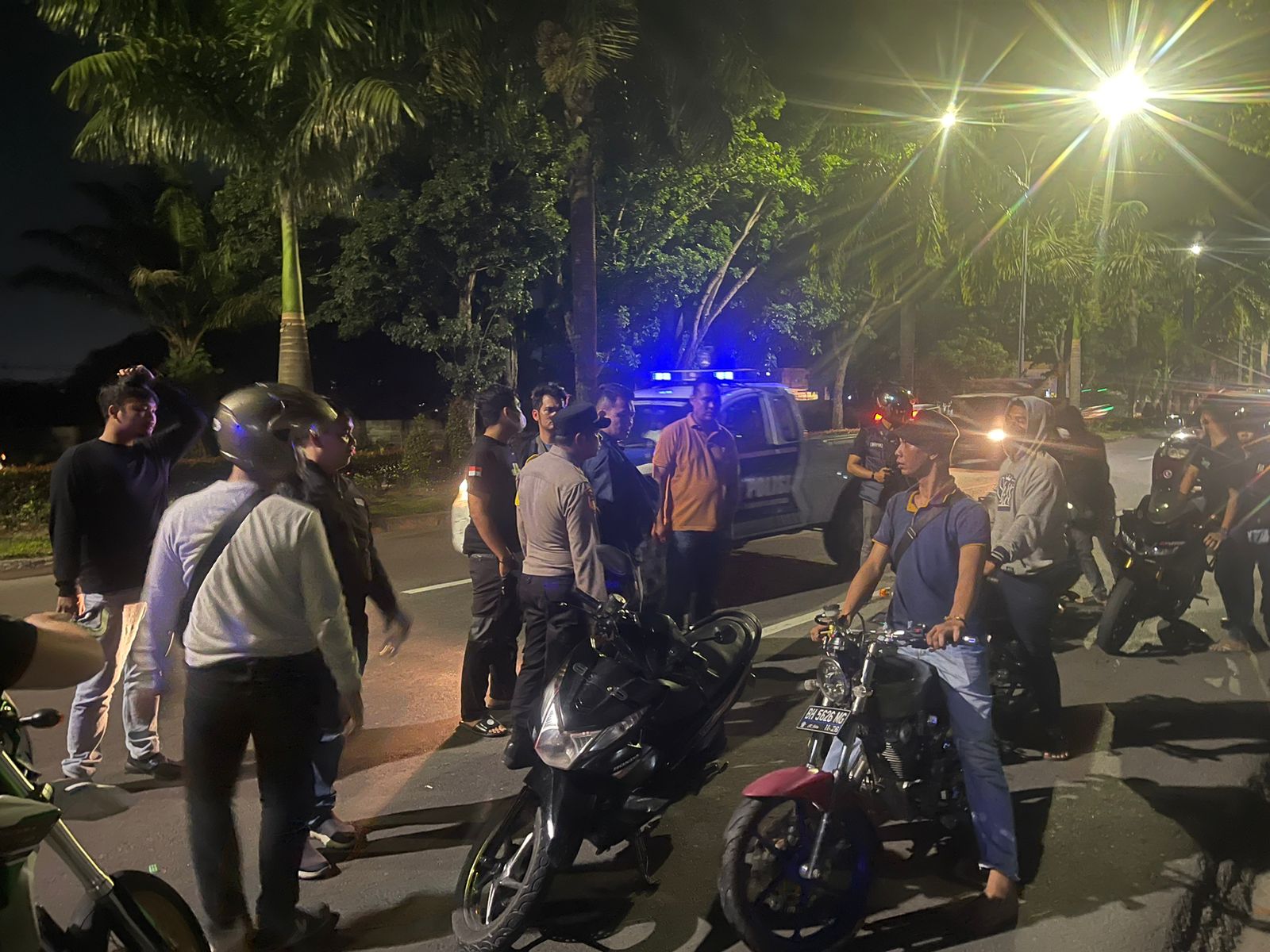 Patroli Malam, Satlantas Polresta Pekanbaru Amankan 51 Sepeda Motor