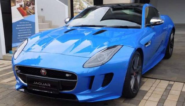Jaguar Indonesia Pamer Mobil Mahal Baru