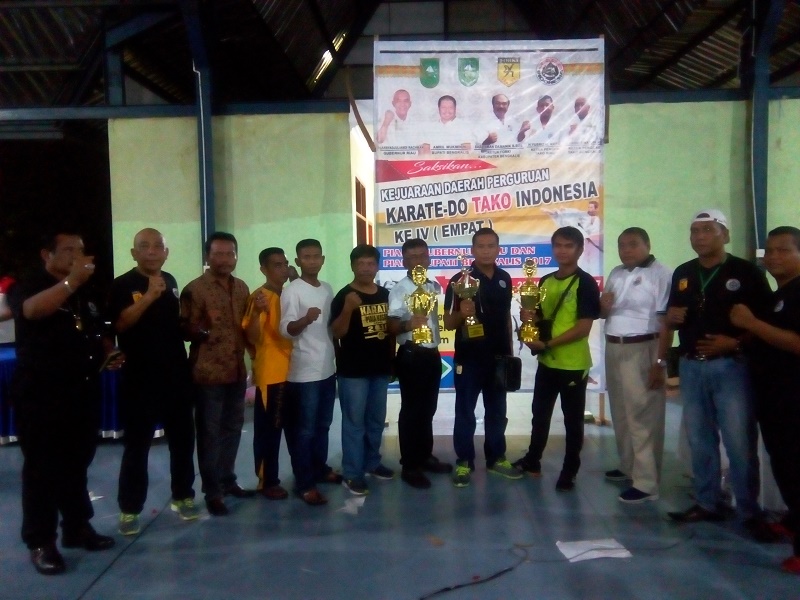 Penutupan Kejurda Karate-Do Tako di Duri, Bengkalis Raih Juara II Umum