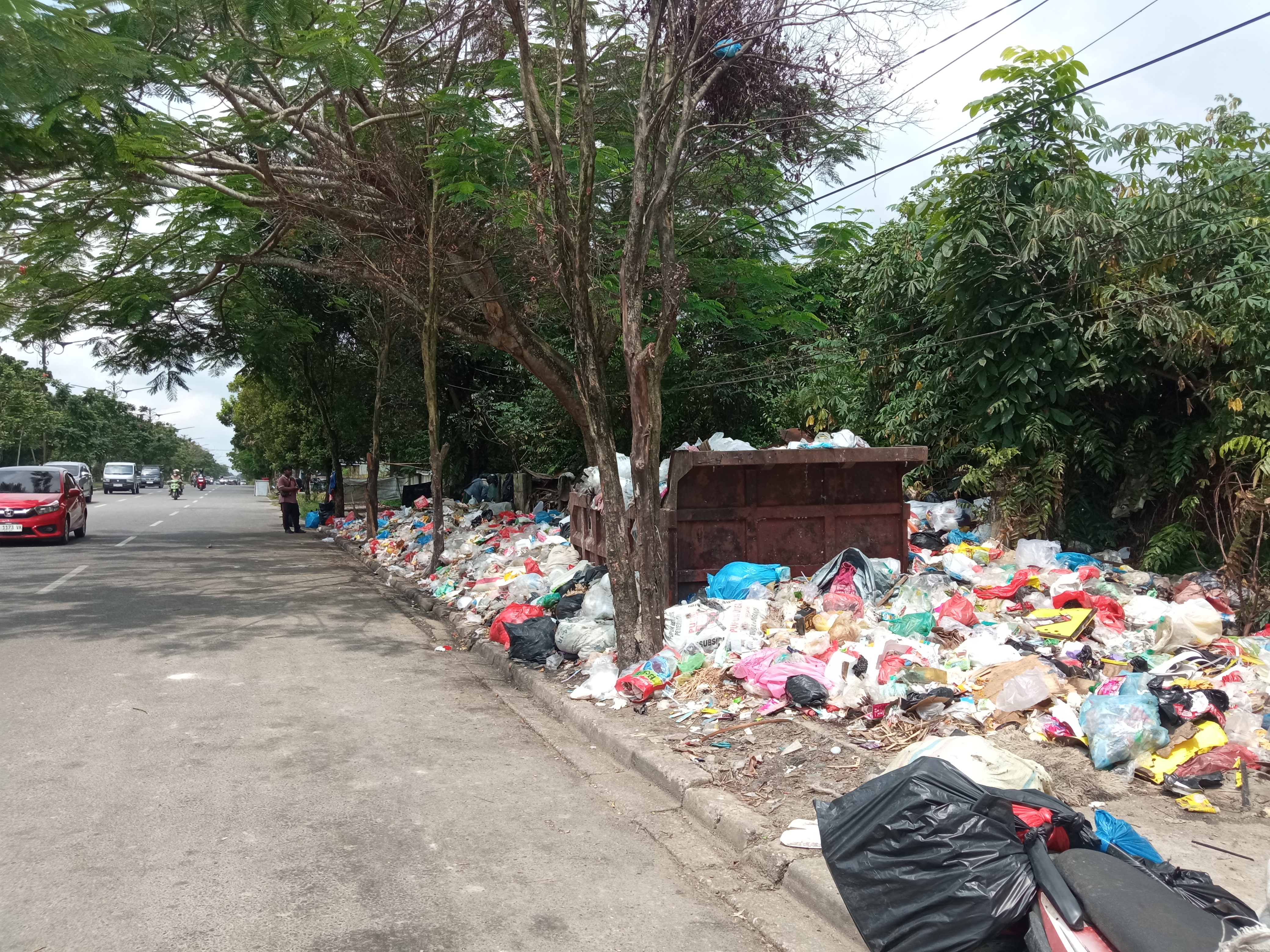 Pengangkutan Belum Maksimal, Pj Walikota Pekanbaru Kembali Ingatkan Operator Sampah