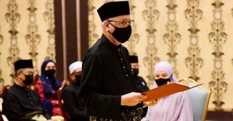 Baru Dilantik, PM Malaysia Langsung Digoyang