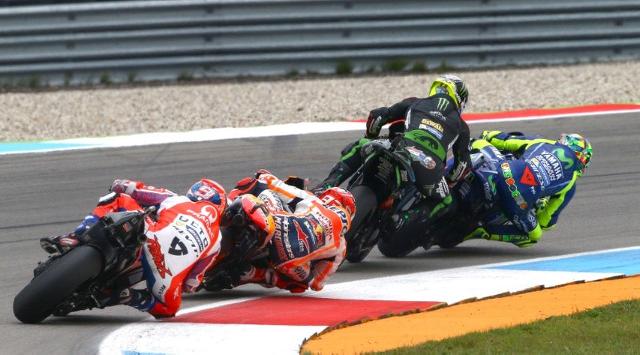 MotoGP: Zarco Serang Balik Valentino Rossi