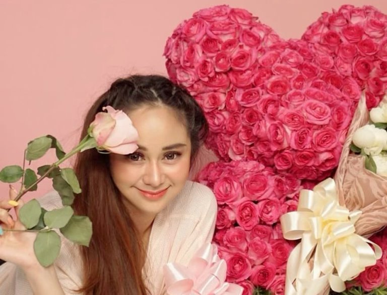 Kabur dari Calon Suami yang Hobi Mabuk, Pernikahan Denise Chariesta di Las Vegas Batal