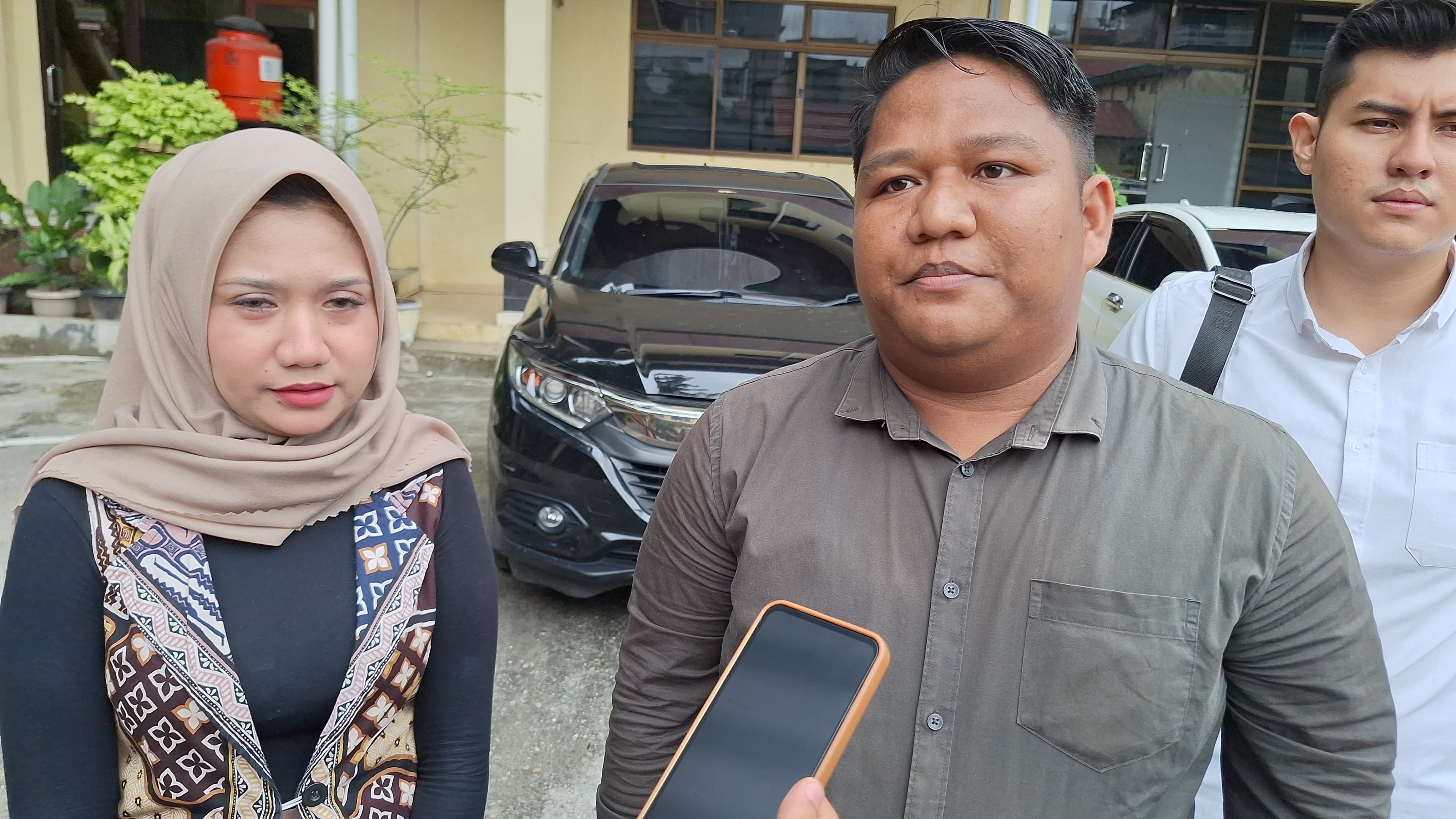 Masa Penahanan Oknum KDRT Polresta Pekanbaru Diperpanjang 16 Hari