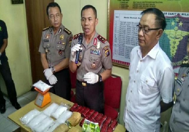 Bandari 7 Kg Sabu dan Melawan, Oknum Personil Polres Bengkalis Tewas Ditembak
