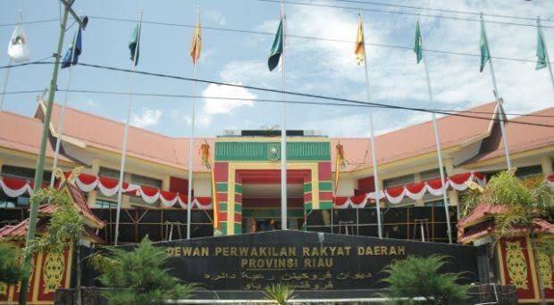 Proses PAW Enam Anggota DPRD Riau yang Mundur untuk Maju Pilkada Dimulai