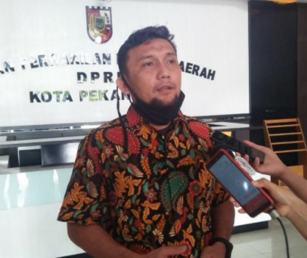 DPRD Sayangkan Kadiskes M Noer yang Cuti Panjang saat Pekanbaru Kembali Zona Merah