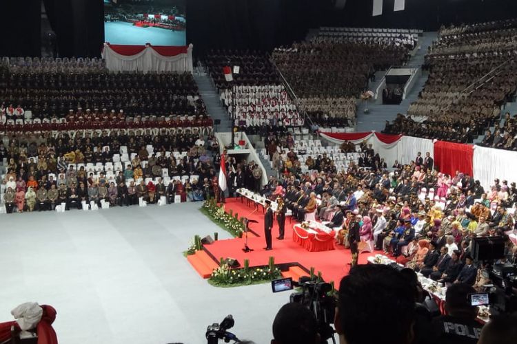 Jokowi: Buang Budaya Koruptif di Polri