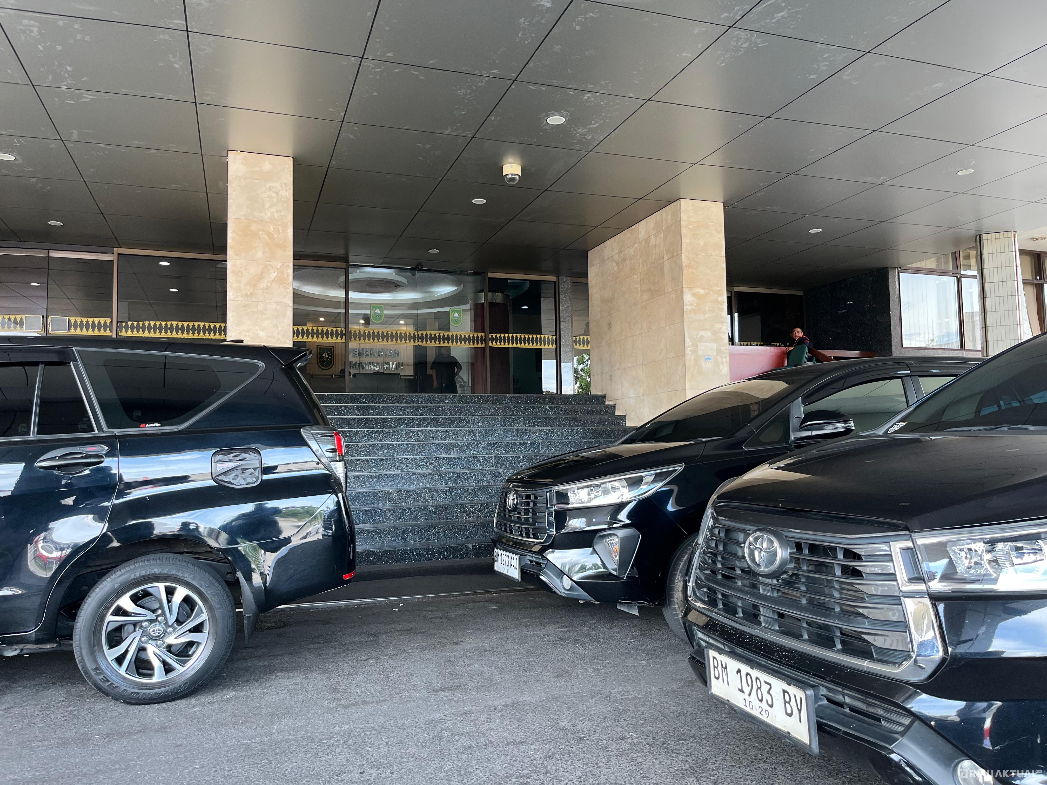 KPK Geledah Kantor Gubernur Riau Terkait Kasus Abdul Wahid