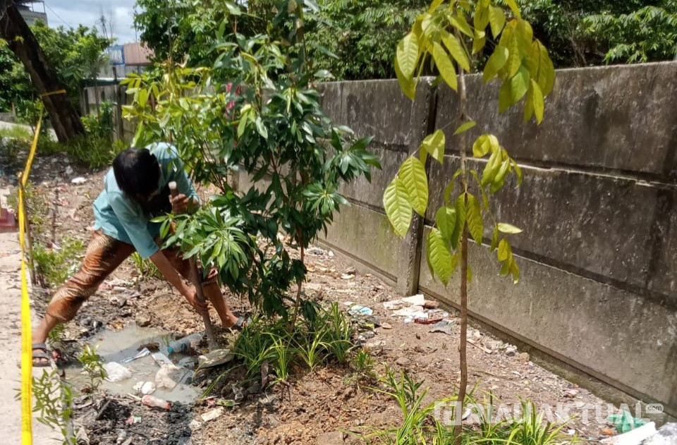 Wali Kota Pekanbaru Tindak Tegas TPS Liar dan Lanjutkan dengan Aksi Penghijauan