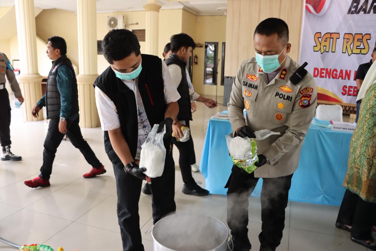 Polres Rohil Musnahkan 79,98 Kg Sabu, Wadir Narkoba: Banyak Generasi Muda Terselamatkan