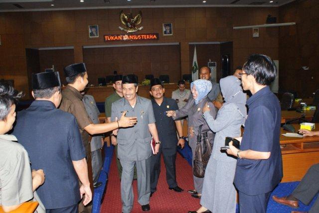 DPRD Sintang Kaji Terap Ke DPRD Siak