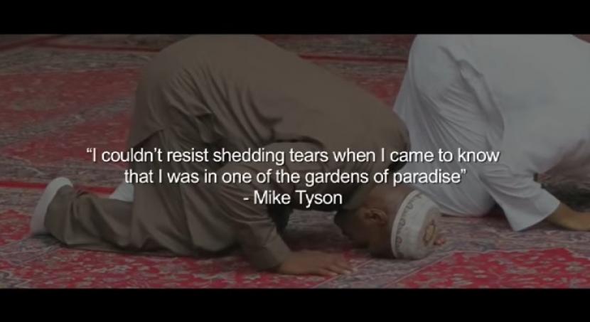 Tyson Tak Ingin Beranjak dari Makam Rasul