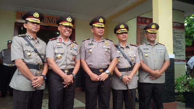 Kapolda Riau Sertijab Tiga Kombes, Salah Satunya Kapolresta Pekanbaru