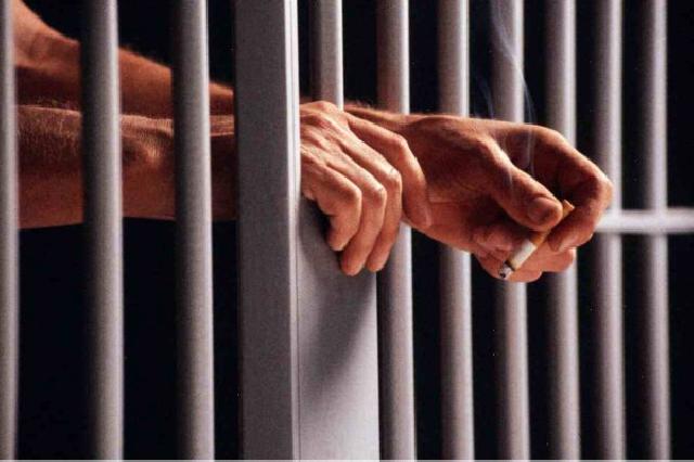 Hakim Vonis 16 Bulan Penjara Empat Terdakwa Korupsi SPPD Fiktif Dispenda Bengkalis