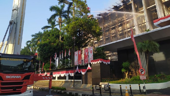 Seluruh Gedung Gedung Kejaksaan Agung Habis Terbakar