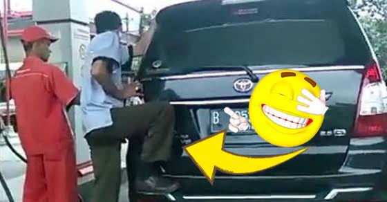 Goyang-goyang Kendaraan Saat Isi Bensin, Berguna Enggak Sih?
