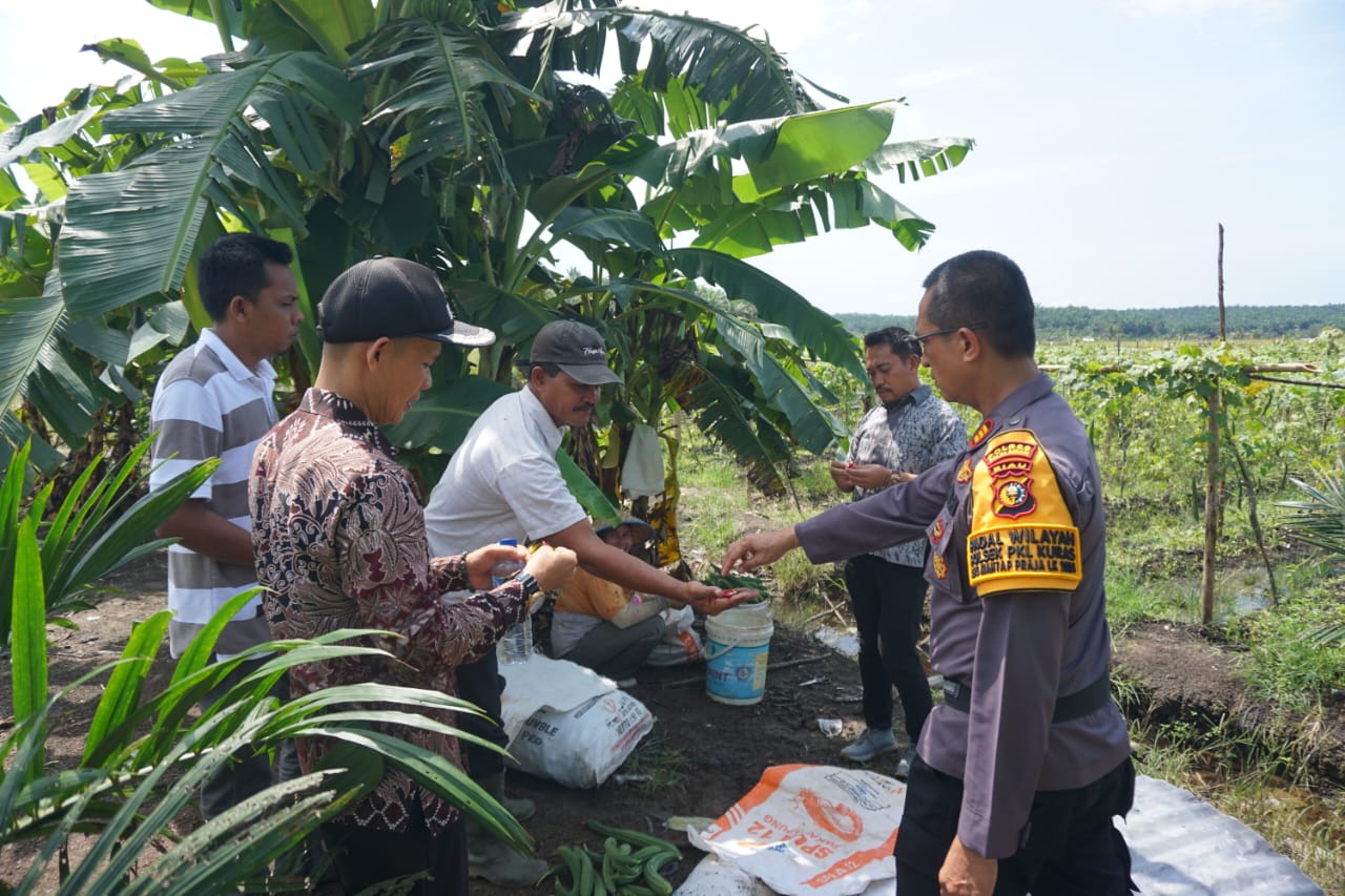 Dialog dengan Petani, AKP Sohermansyah Ajak Warga Kawal Pilkada Damai