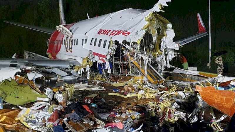 Tragedi Pesawat Air India Express, Lompat Berulangkali Sebelum Mendarat dan Terpotong