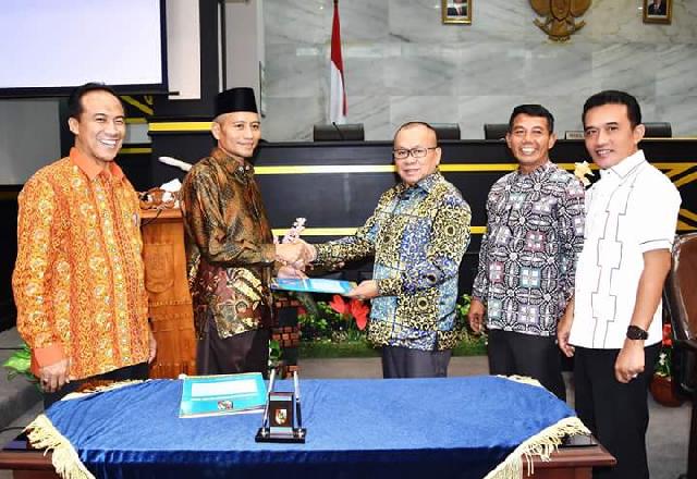 MoU KUA-PPAD Diteken, APBD Pekanbaru 2017 Turun, Kok Bisa ?