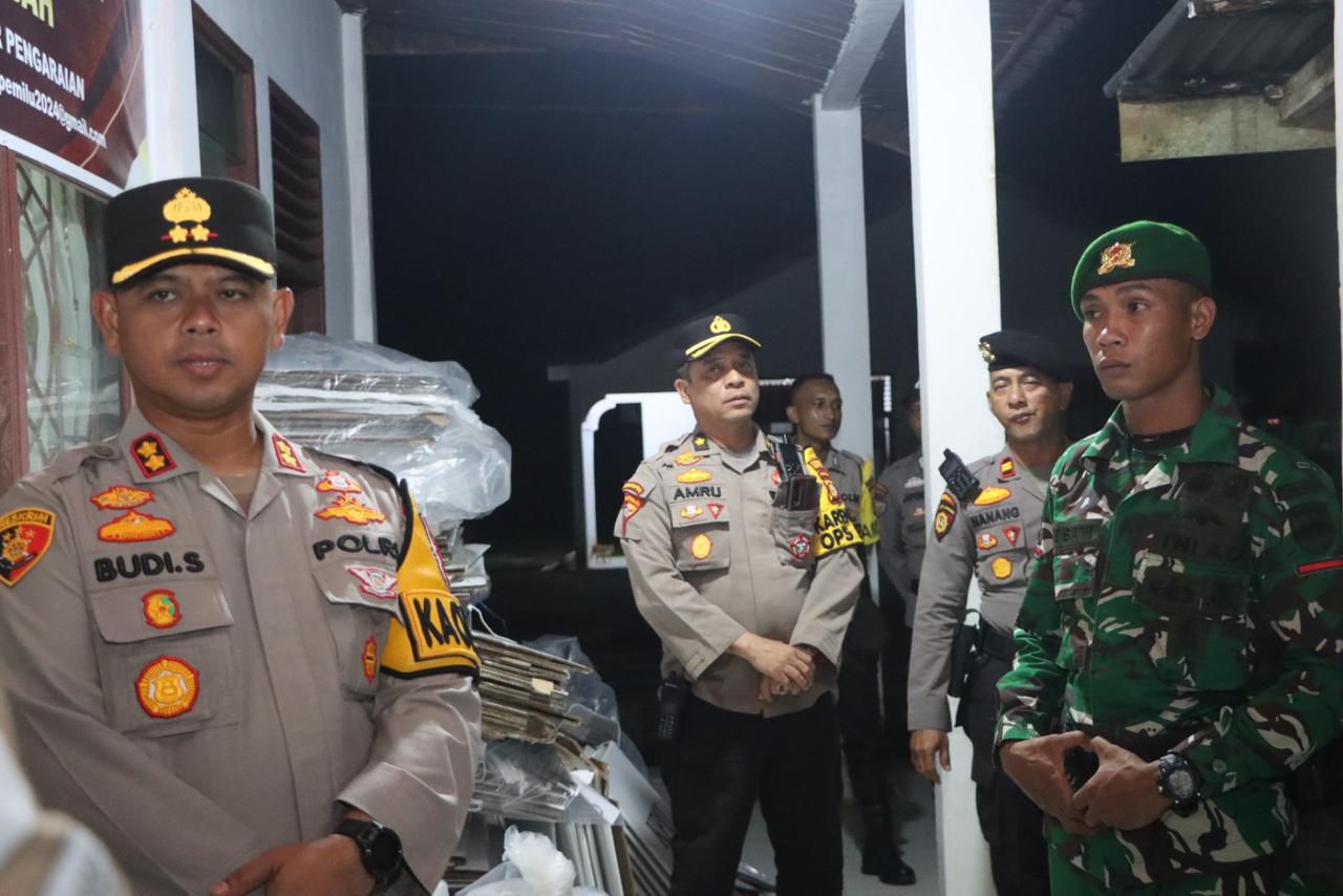 Kapolres Rokan Hulu Tinjau Pengamanan Logistik Pilkada di Kecamatan Rambah