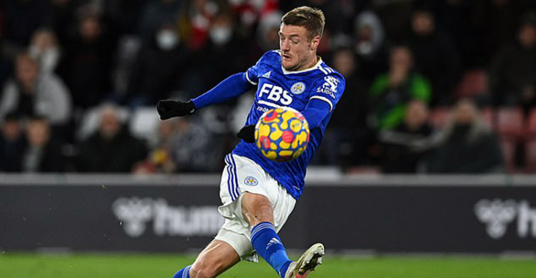 Leicester City Vs Tottenham Hotspur, Vardy Incar Dua Digit