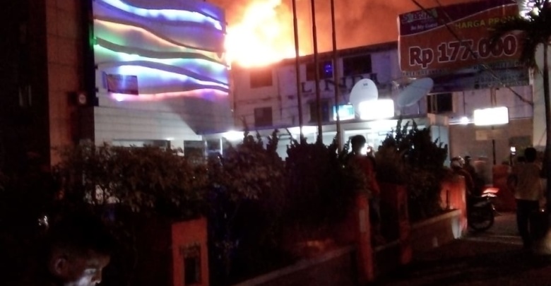 Usai Hadiri Pisah Sambut Kepala PLN, Hotel Milik Rudi Bandaro di Pekanbaru Terbakar
