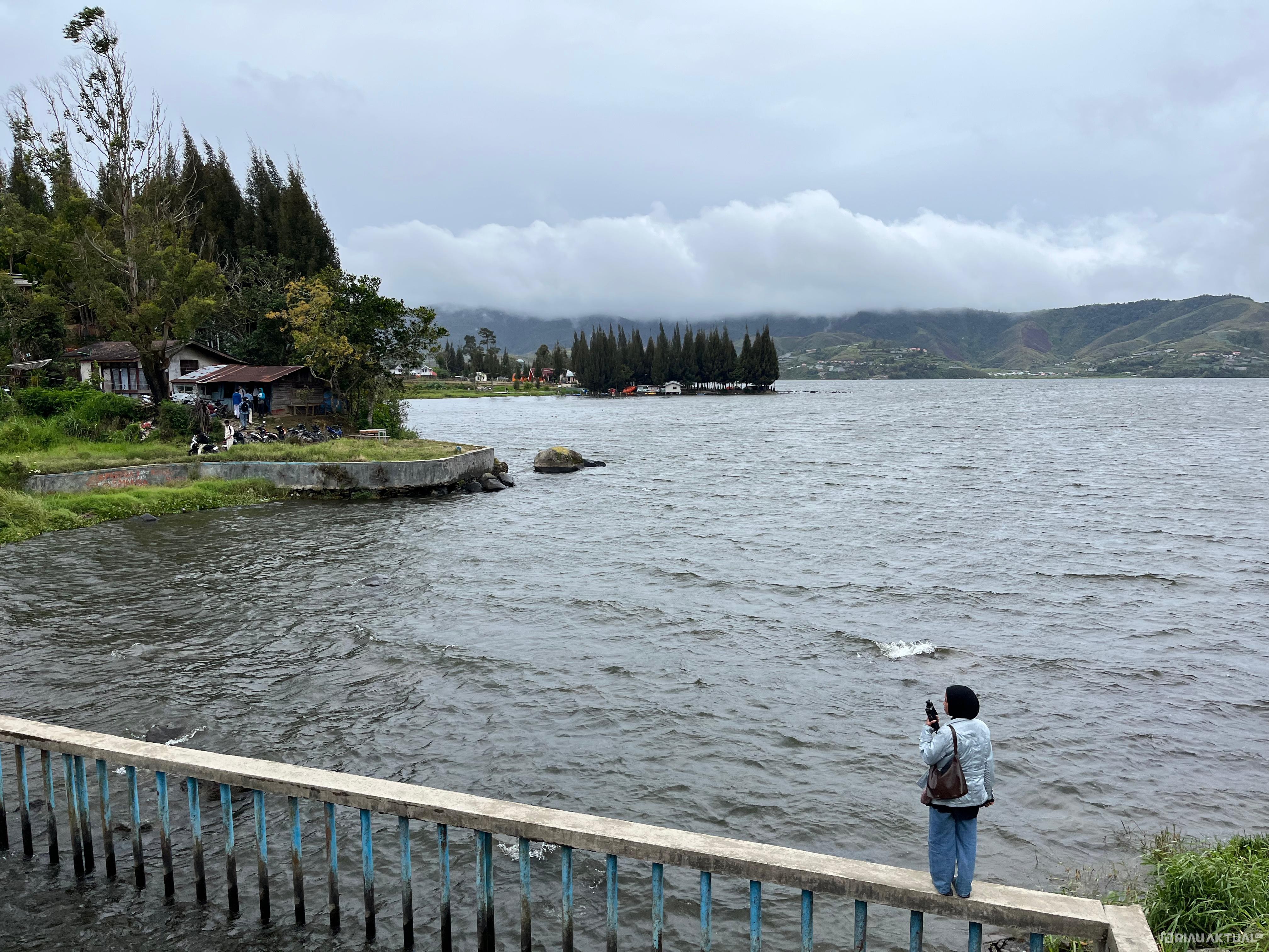 Jembatan di Lembah Gumanti Jadi Rekomendasi Spot Foto Berlibur di Alahan Panjang