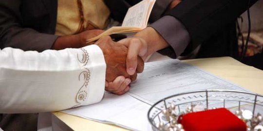 Gak Tau Mau Ngapain Lagi 4 Bulan Tak Sekolah Imbas Covid19, Seorang Siswi SMP di Lombok Pilih Menikah