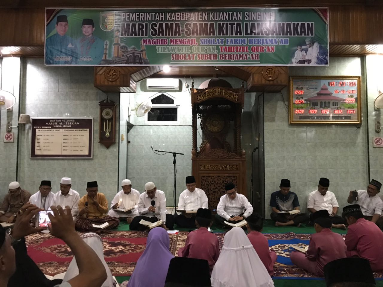 Bupati Kuantan Singingi Canangkan Magrib Mengaji 