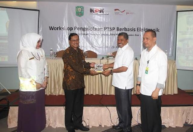 PTSP Siak Jadi Percontohan Provinsi Riau