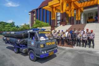 Polda Riau Kirim 290 Personel Bantu Korban Bencana di Sumbar