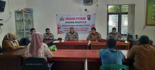 Polsek Peranap Imbau Kades Jaga Netralitas dan Ajak Warga Ikut Memilih