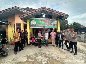 Green Policing, Alumni SIP Angkatan 50 Polda Riau Berbagi Kasih dan Tanam Bibit Pohon di Panti Asuhan Pekanbaru