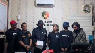 Vandalisme di Halte Transmetro Pekanbaru Viral, Polisi Jemput Penggiat Graffiti