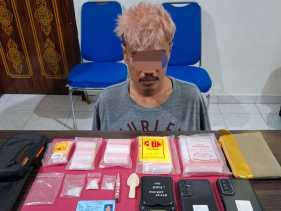 Polisi Tangkap Pengedar Sabu di Pekanbaru