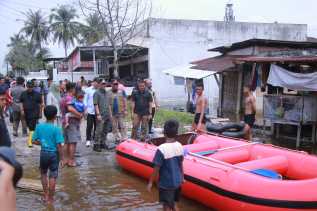 Atasi Banjir di Rumbai, Pemko Pekanbaru Bakal Buat Parit Gajah Sepanjang 12,8 Kilometer