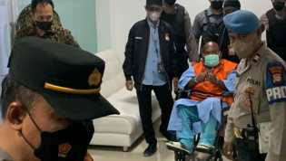 KPK Dalami Dugaan Uang Judi Lukas Enembe Sebesar Rp560 Miliar