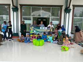 PT Macan Sejahtera Salurkan Bantuan ke Masjid dan Anak Yatim