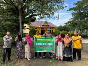 Green Policing, Polsek TPTM Tanam Bibit Pohon di Kantor UPTD Dinas Pendidikan