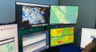 8 Titik Panas Terdeteksi di Riau Minggu Pagi, Sejumlah Wilayah Masih Berpotensi Hujan