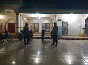 Polsek Bangko Pusako Gelar Patroli dan Pengamanan Salat Subuh di Masjid Raya