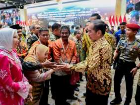 Dihadiri Jokowi, Bupati Kasmarni Hadiri Penyampaian Hasil PLKP Keuangan Pemerintah Pusat 2023