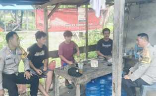 Polsek Bungaraya Ajak Warga Wujudkan Pilkada Damai melalui Sambang dan Imbauan Kamtibmas