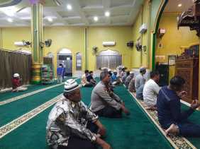 Untuk Sukseskan Pemilu Damai 2024, Polsek Tenayan Raya Gelar Cooling System di Masjid Ali Husni