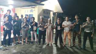 Ditlantas Polda Riau Sambangi Pos Ronda dalam Patroli Blue Light Patrol Menjelang Pemilu 2024