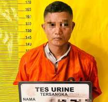 Sakit Hati Cinta Ditolak, Molotov Bertindak