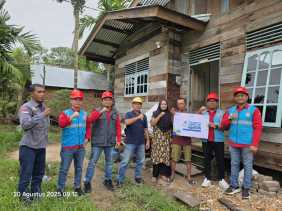 PLN ULP Bengkalis Wujudkan Mimpi Warga Kurang Mampu Lewat Program Light Up The Dream