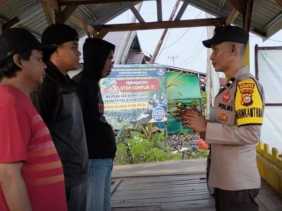 Polsek Tanah Merah Sosialisasi Pemilu Damai 2024 di Desa Tekulai Bugis Inhil